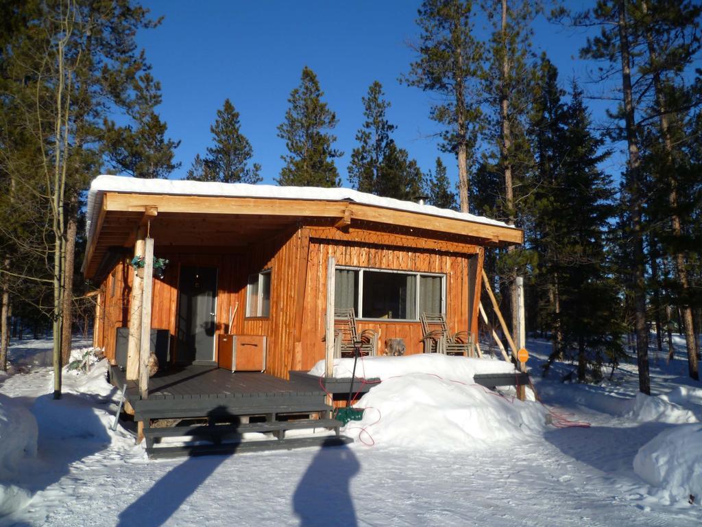 Triple B Bed N Breakfast Bed & Breakfast Whitehorse Exterior photo